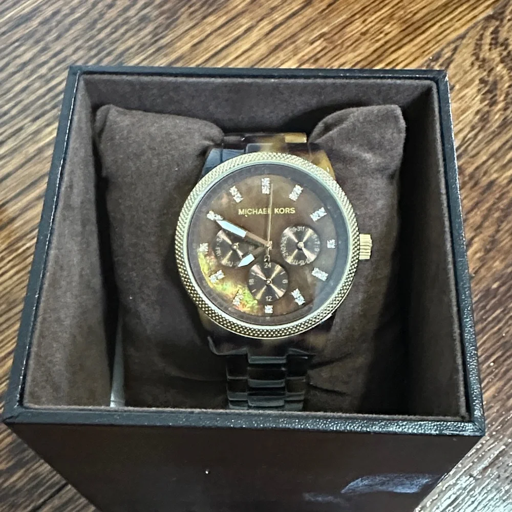 Michael Kors Gold and Tortoiseshell Brown Crystal Accent Watch